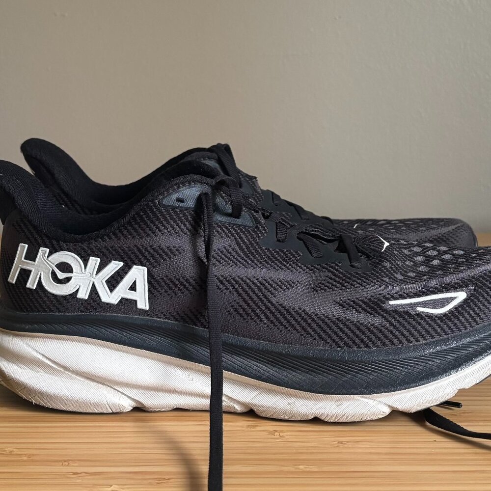 Men's Hoka Clifton 9 Running Shoes
